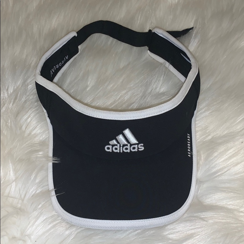Adidas tennis hat